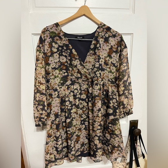 Madewell Drawstring Faux-Wrap Mini Dress in Daisy Reverie - Picture 4 of 6